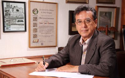 Entrevista con el Dr. Juan José Guerrero, ganador de los Juegos Florales Hispanoamericanos de Quetzaltenango, sección novela, 2014