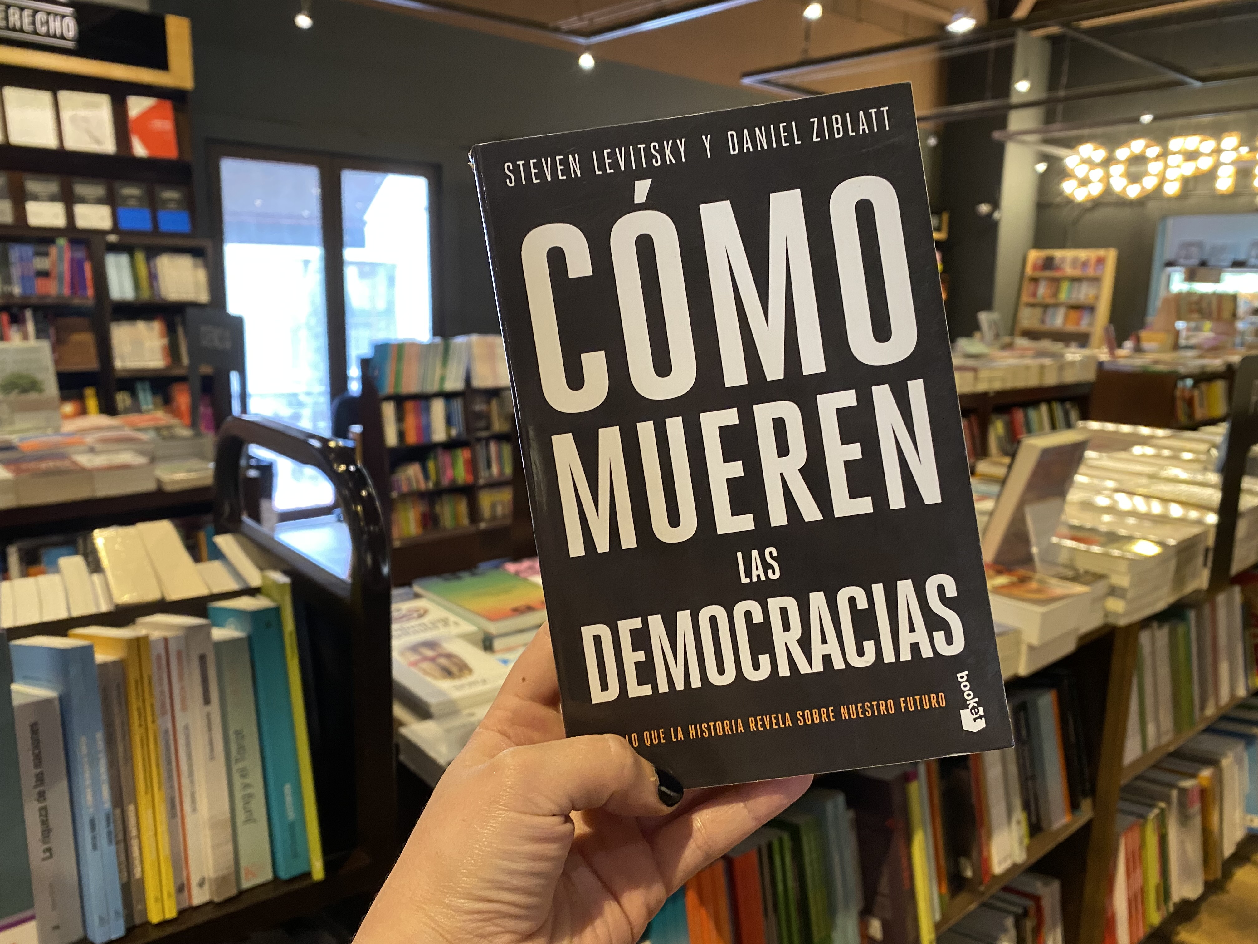 pelota soldadura creencia Reseña del libro: Cómo mueren las democracias - Sophos